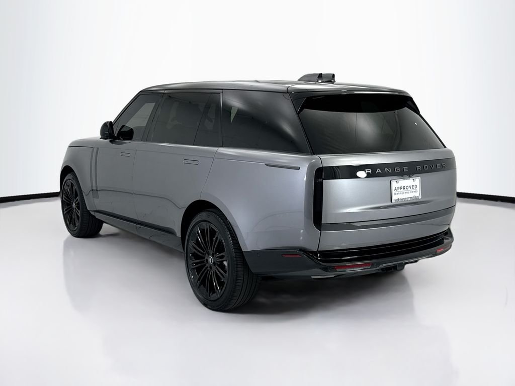 Certified Used 2025 Eiger Gray Metallic Land Rover SE image 7