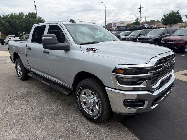 New 2026 Silver-Zynith Exterior Paint RAM Tradesman image 4