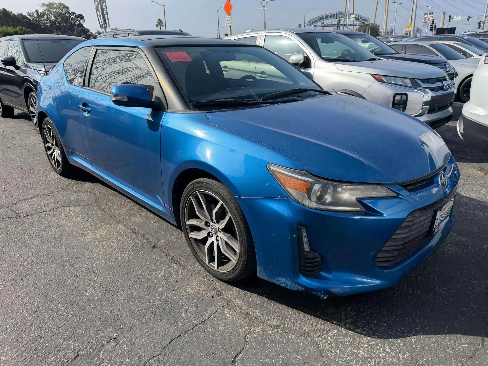 Used 2015 Blue Streak Metallic Scion  image 2