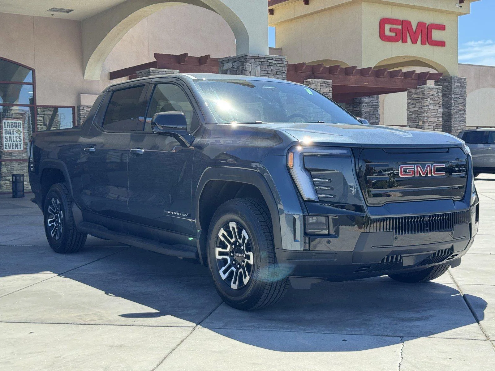 New 2026 Deep Ocean Metallic GMC Elevation Standard Range image 1