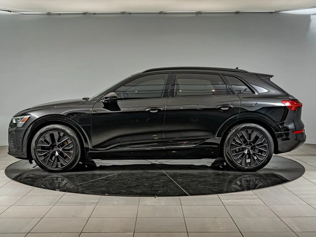Certified Used 2024 Mythos Black Metallic Audi Prestige image 8