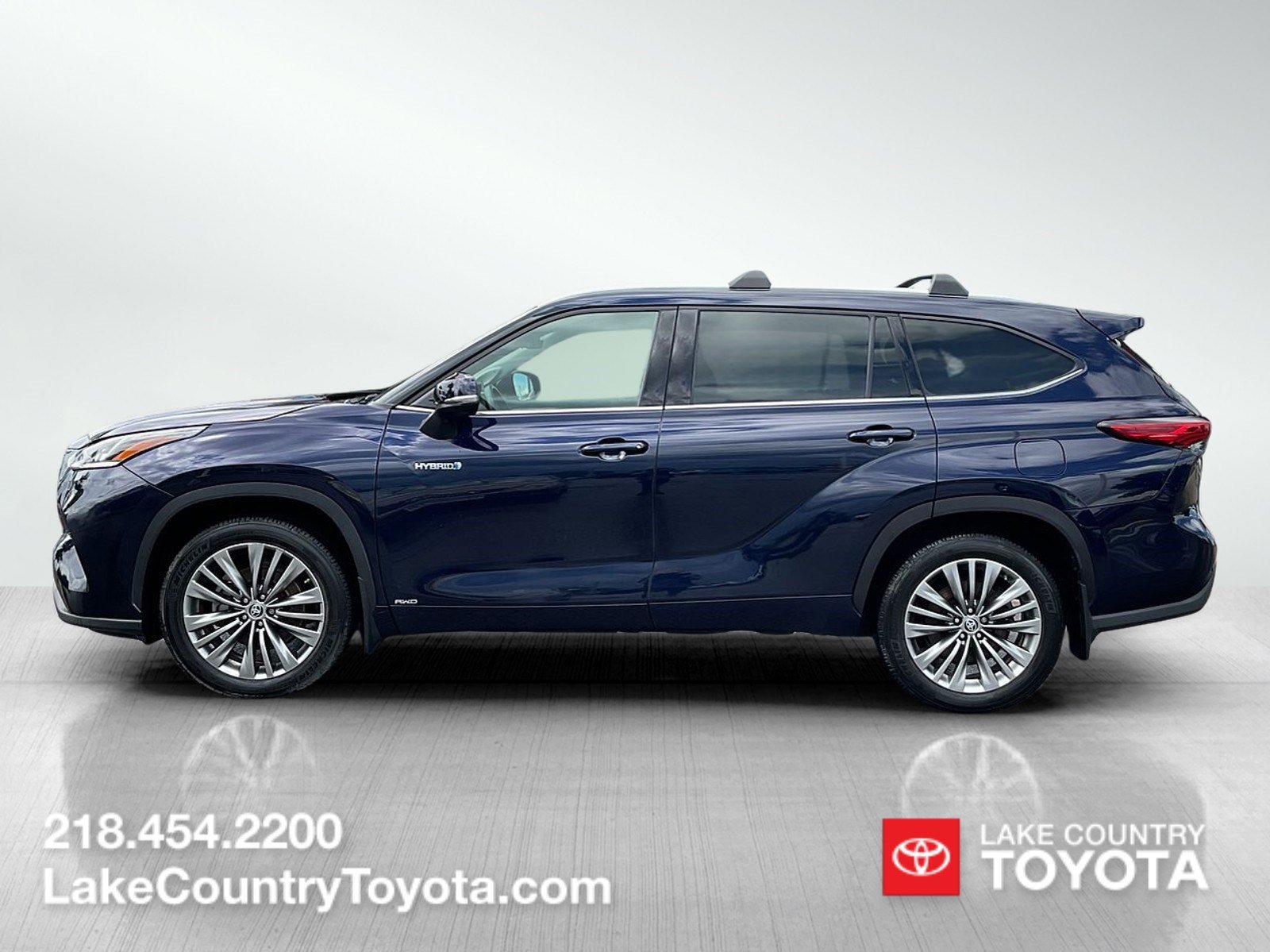 Used 2020 Toyota Highlander Platinum with VIN 5TDEBRCH9LS001347 for sale in Brainerd, Minnesota