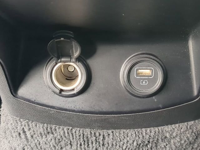 2021 Kia Sorento LX - Photo 16