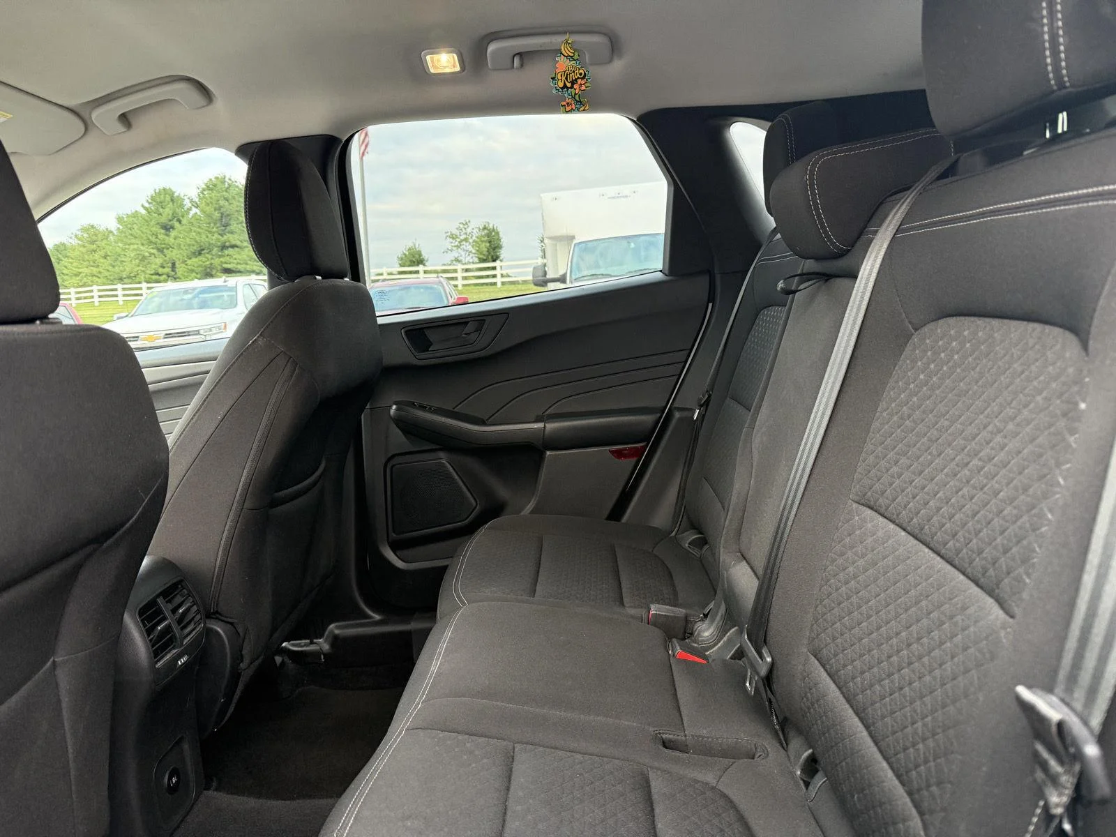 Used 2024 Oxford White Ford Active image 8