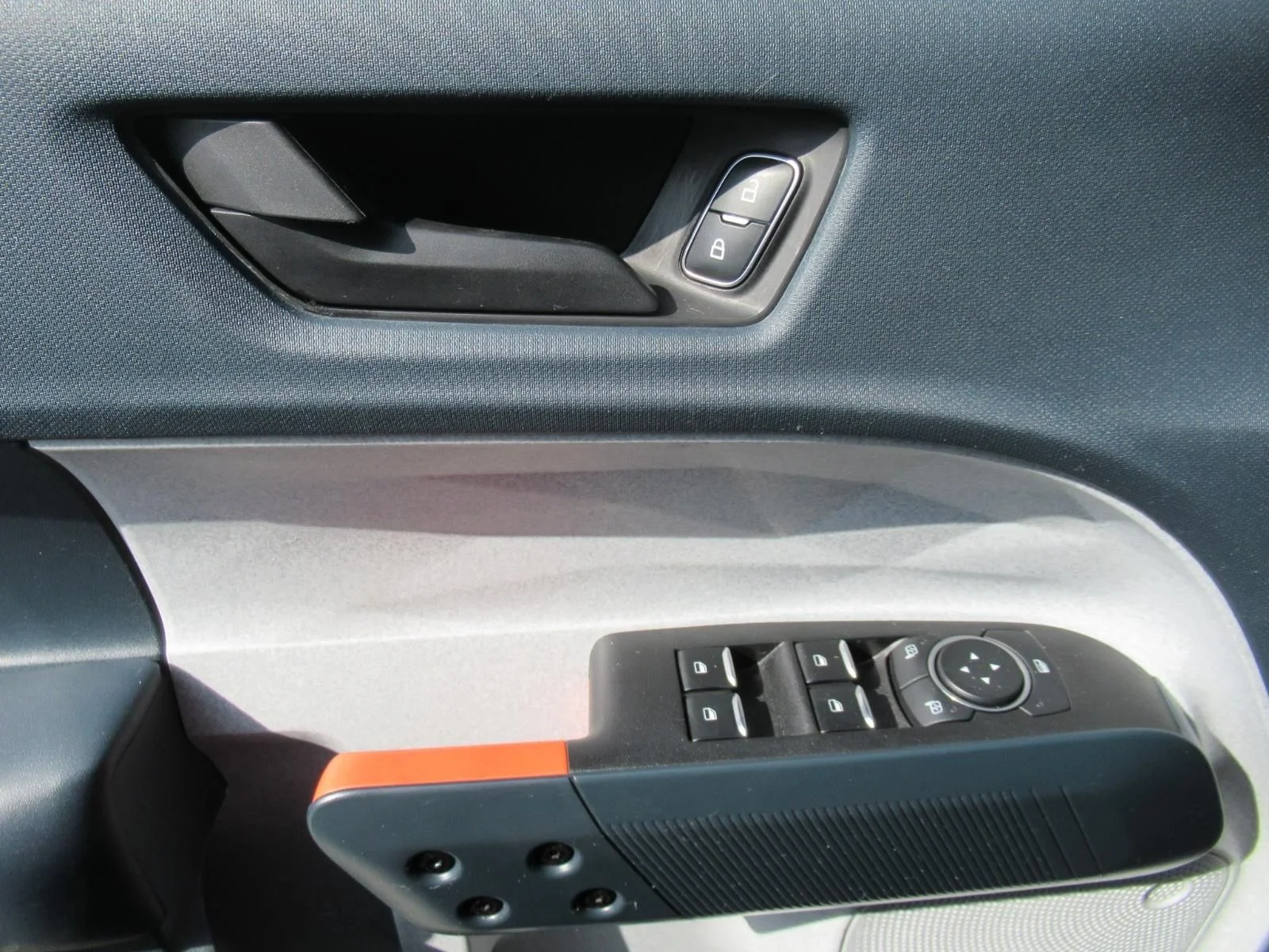 Used 2024 Black Ford XLT image 23