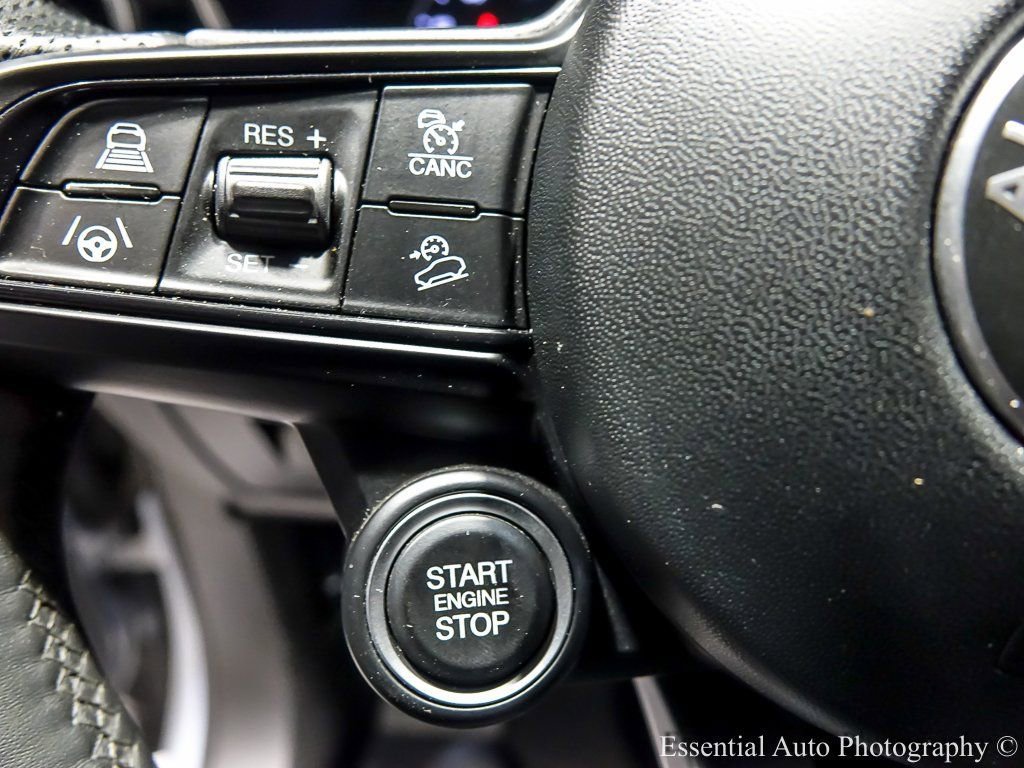 2022 ALFA ROMEO STELVIO - Image 21