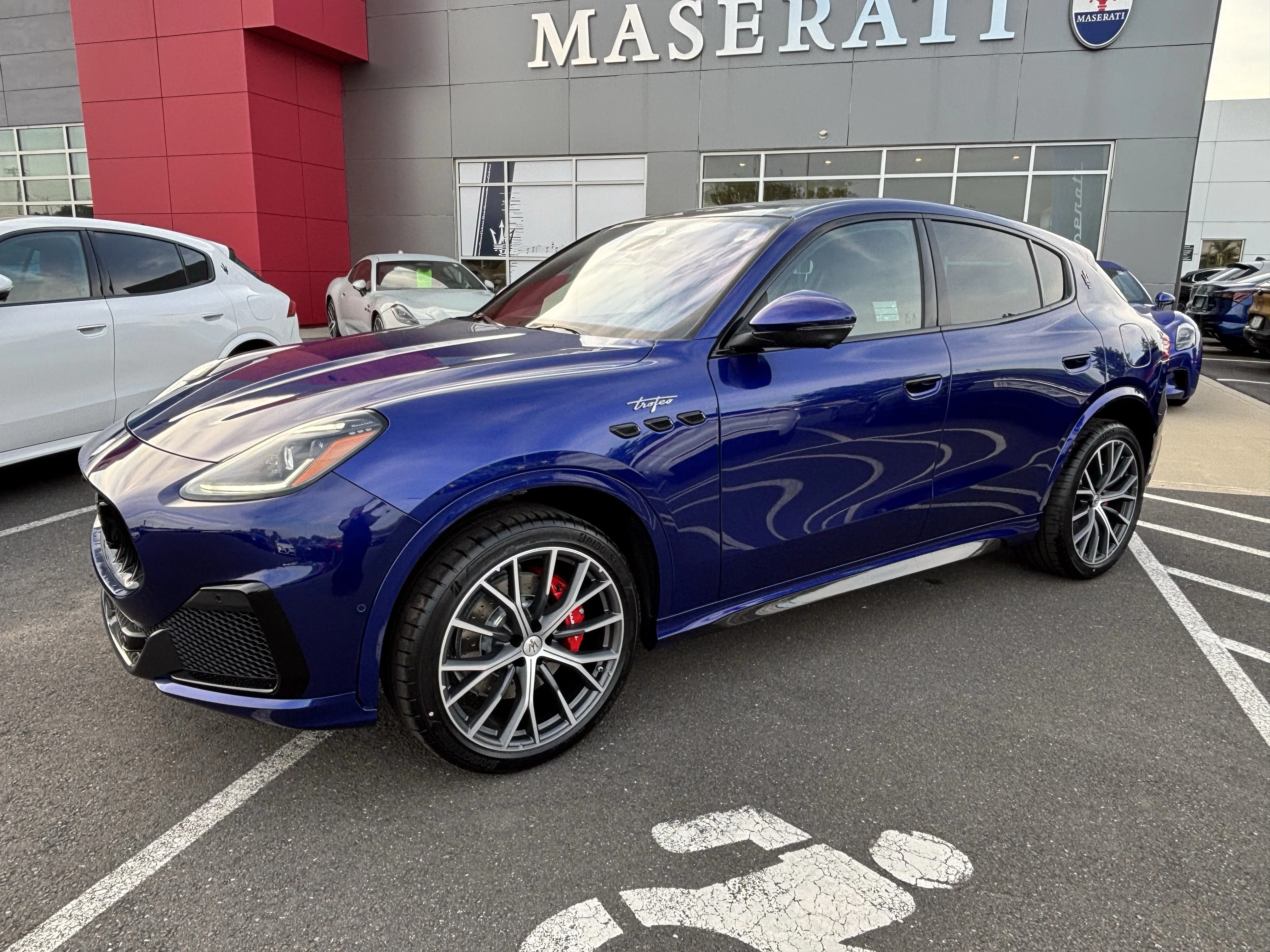 New 2026 BLU INTENSO Maserati Trofeo image 3