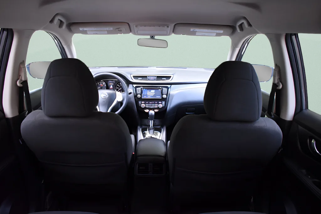 Used 2016 Gray Nissan SV image 21