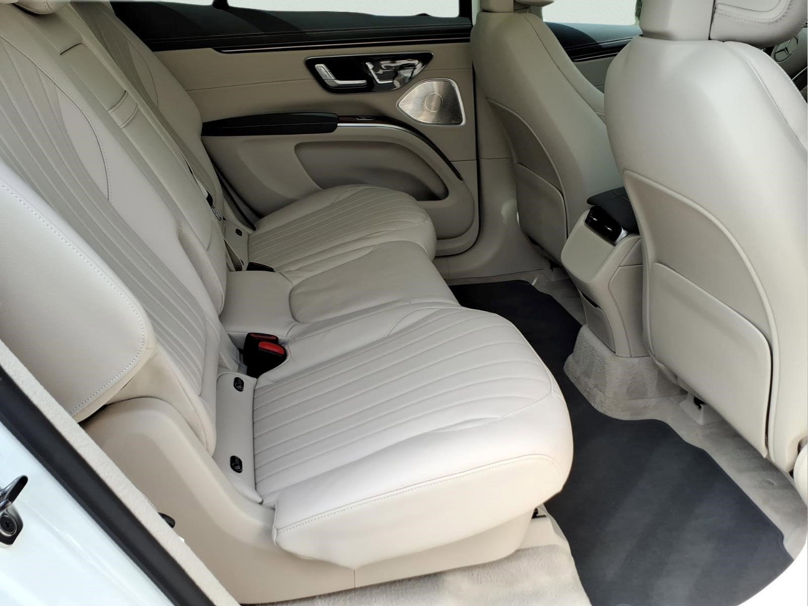 Certified Used 2023 Polar White Mercedes-Benz EQS 450+ SUV image 27