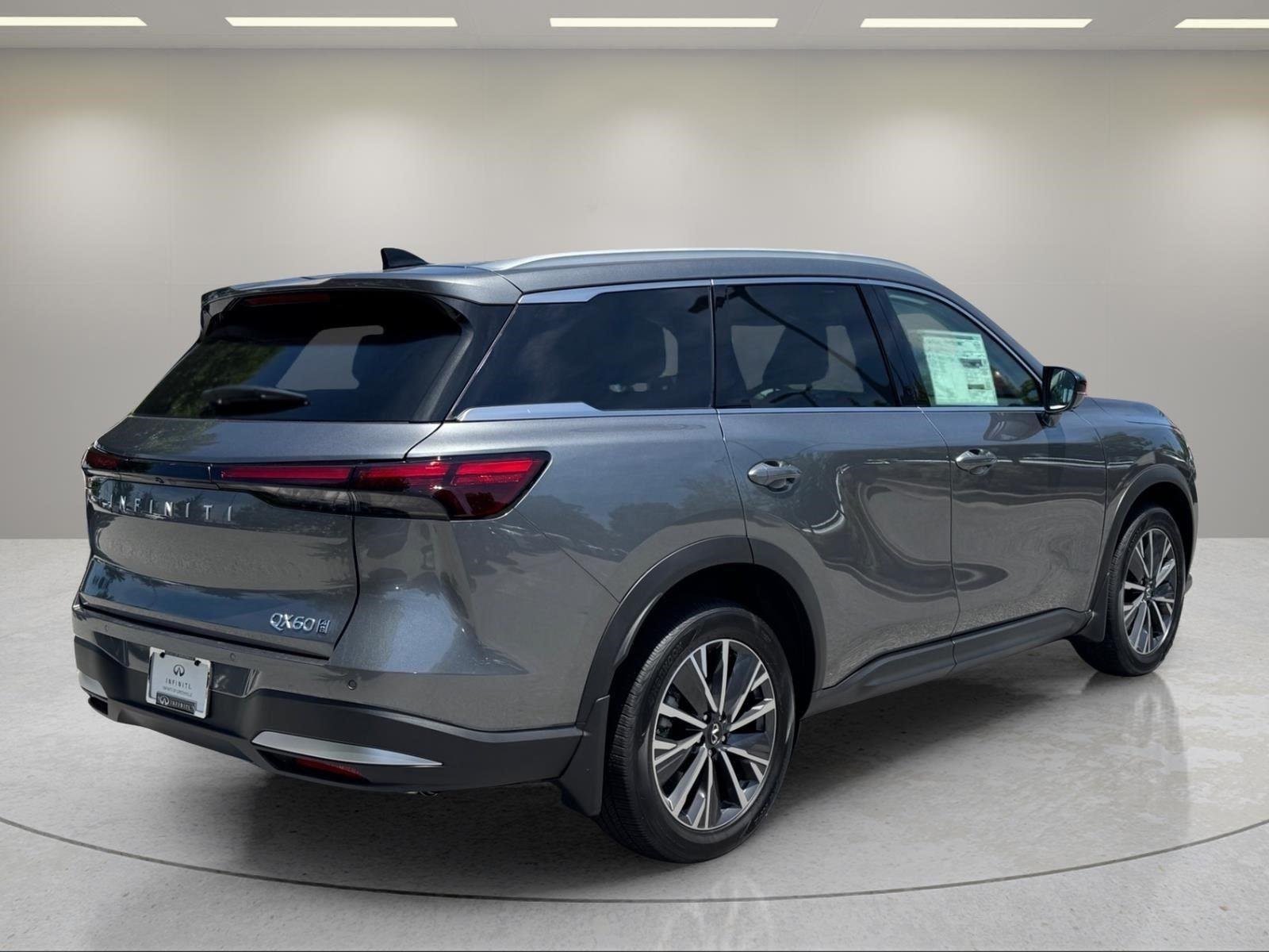 New 2027 Graphite Shadow INFINITI LUXE image 5