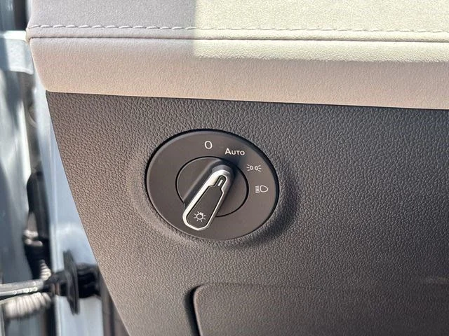 New 2026 Gray Volkswagen 1.5T SE image 18