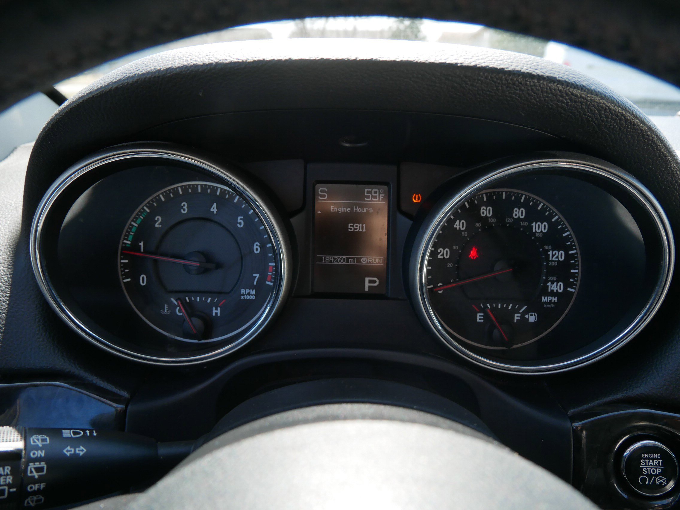 2011 Jeep Grand Cherokee Laredo - Photo 21