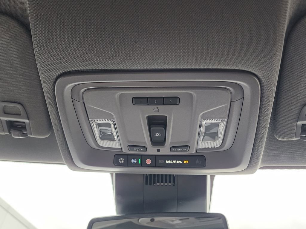 2026 GMC Sierra 1500 SLT - Photo 35
