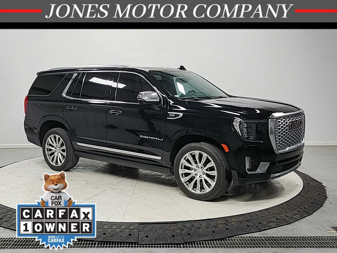 Used 2022 Black GMC Denali image 1