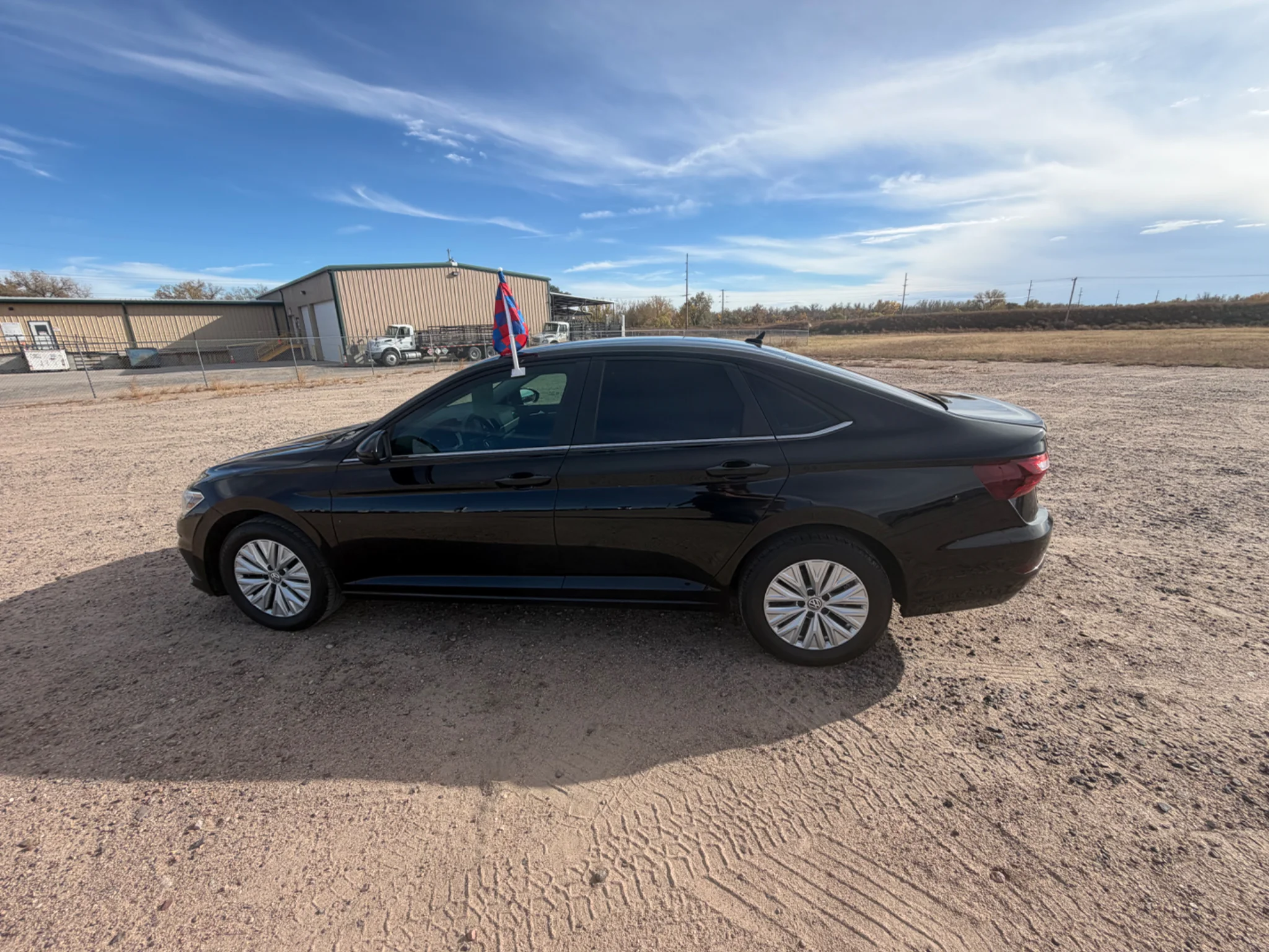 Used 2020 Black Uni Volkswagen S image 9