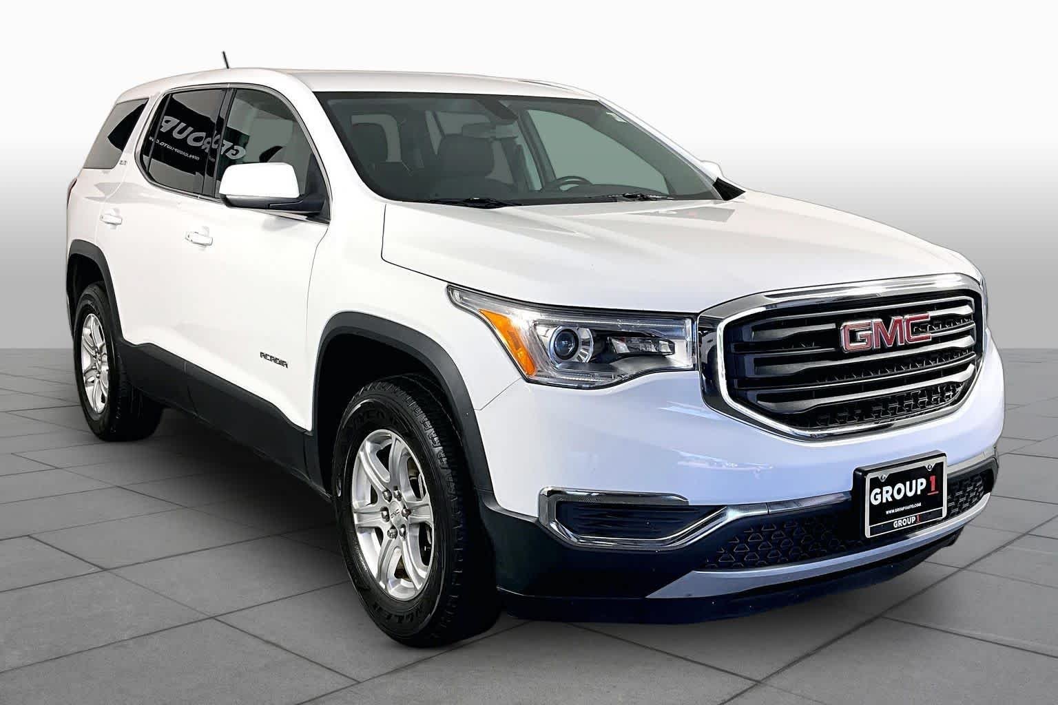 Used 2019 Summit White GMC SLE image 3