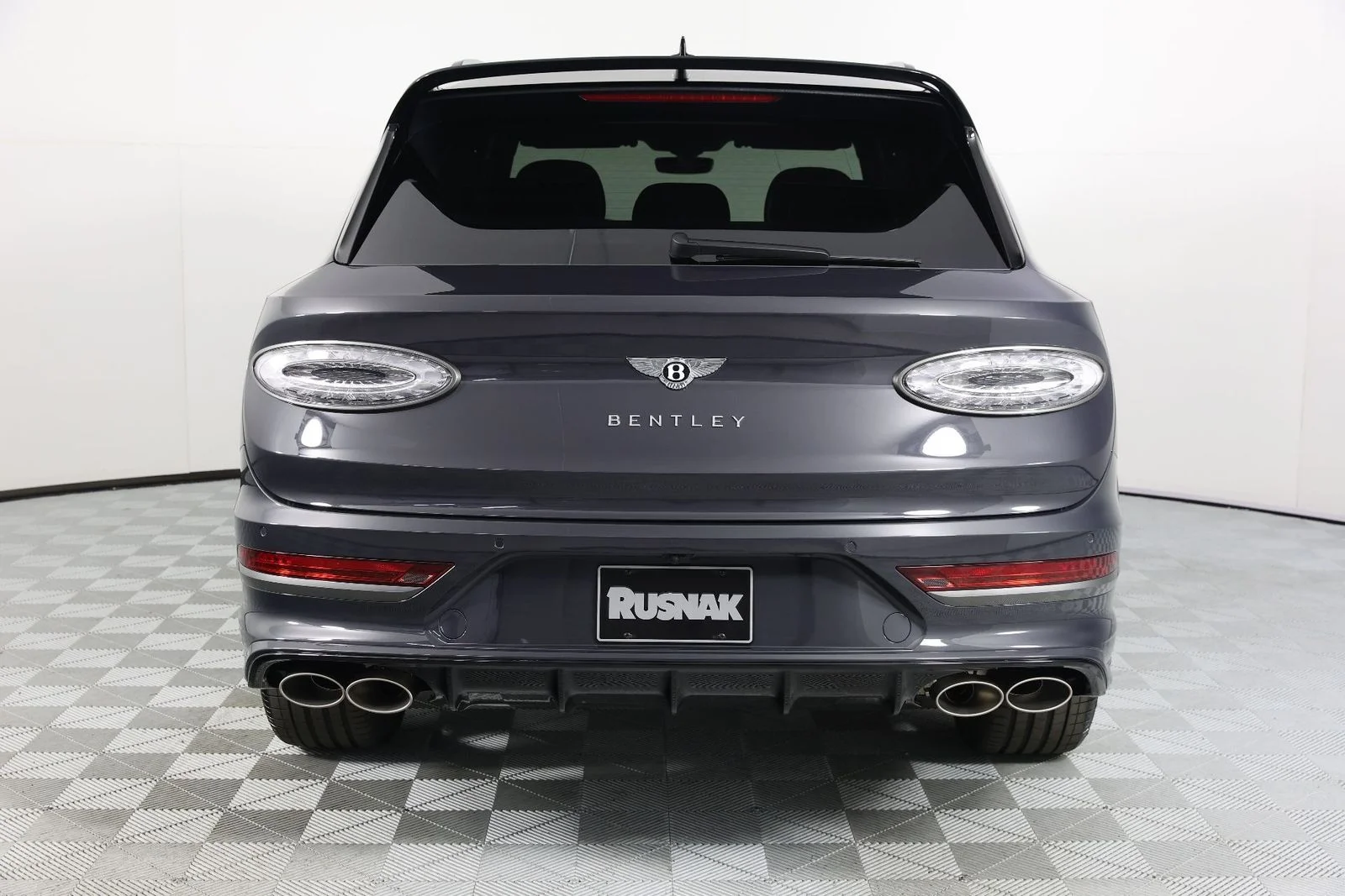 2026 Bentley Bentayga Speed - Photo 8