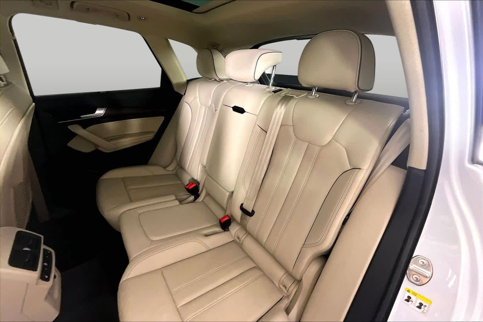 Used 2022 Glacier White Metallic Audi S line Prestige image 18