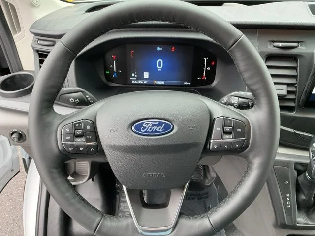 New 2026 Oxford White Ford Base image 19