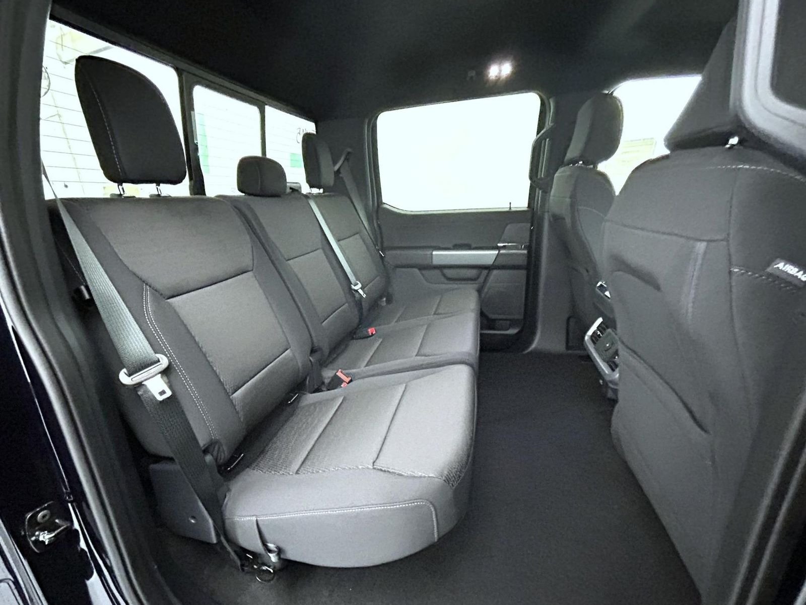 New 2026 Antimatter Blue Metallic Ford XLT image 18