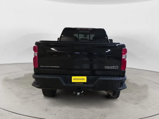 Used 2020 Black Chevrolet High Country image 6