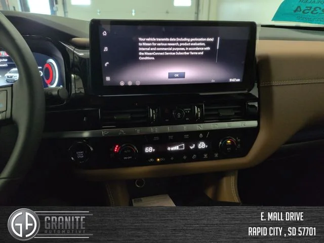 New 2026 Everest White Pearl TriCoat Nissan Platinum image 18