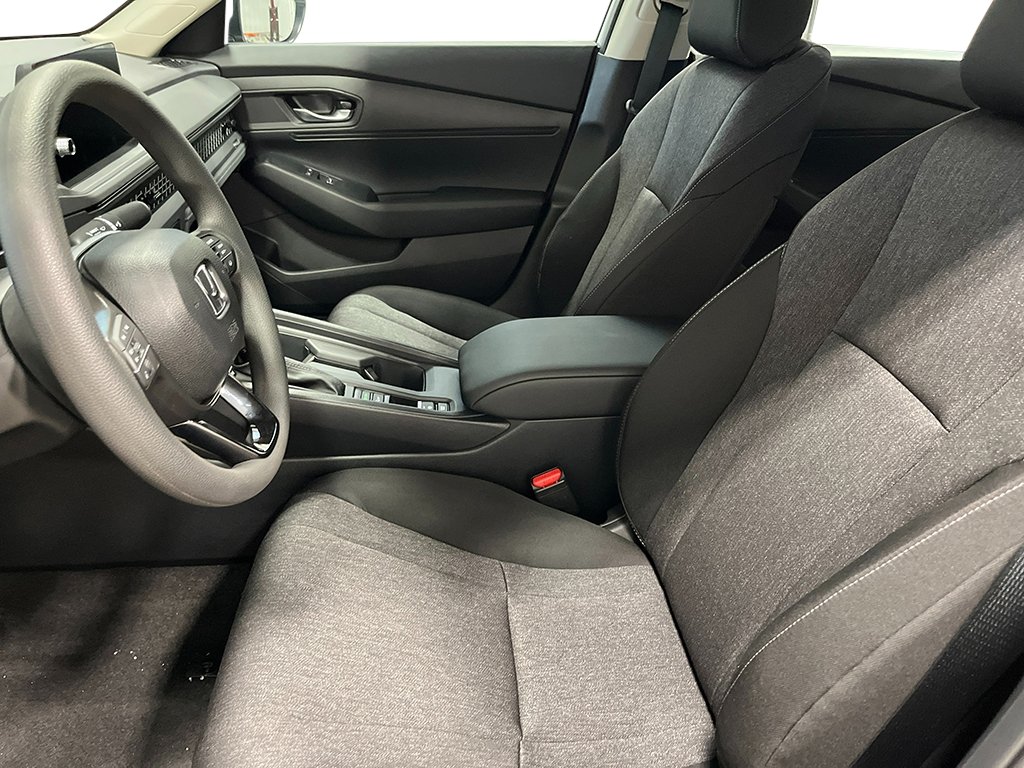 New 2026 Platinum White Pearl Honda LX image 12