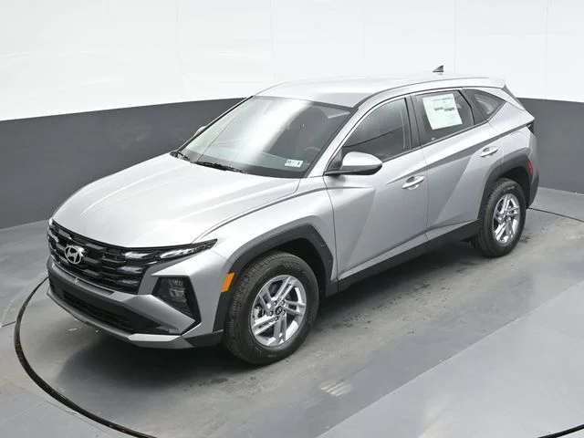 New 2026 Silver Hyundai SE image 13