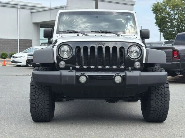 Used 2017 White Jeep Sport image 16
