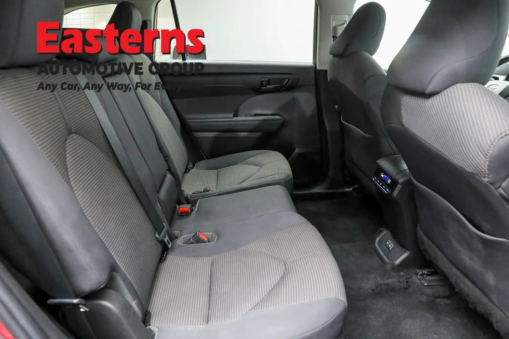 Used 2022 Red Toyota LE image 22