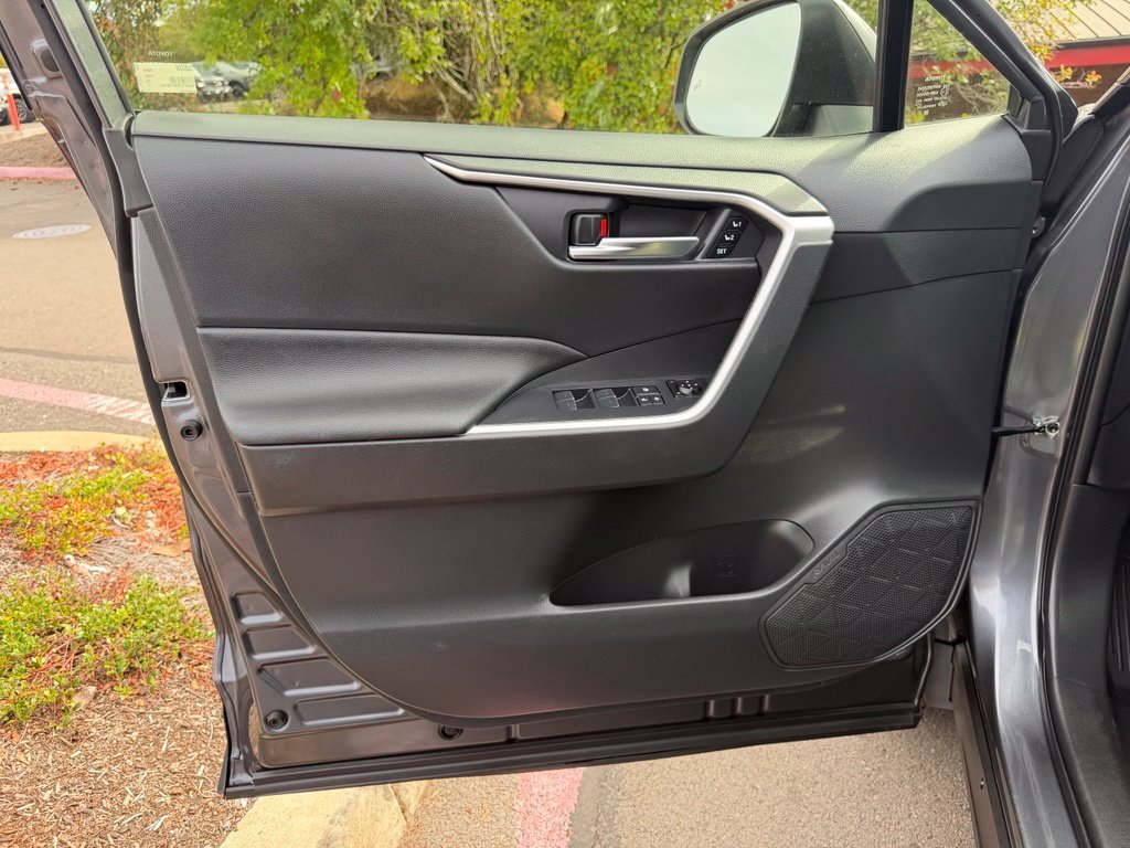 Used 2023 Magnetic Gray Metallic/Midnight Black Metallic Toyota XLE Premium image 10