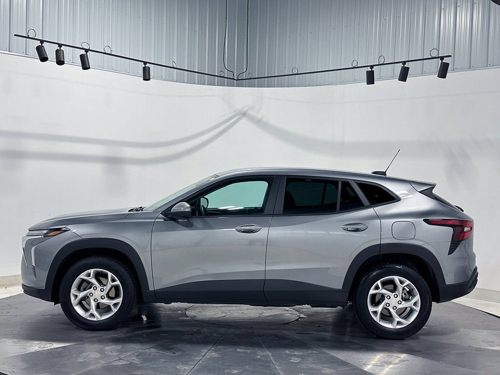 Used 2024 Gray Chevrolet LS image 14