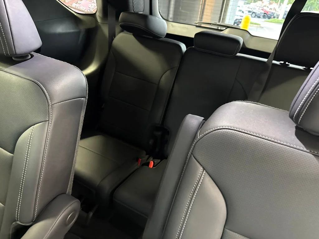 Used 2026 White Chevrolet LT image 18