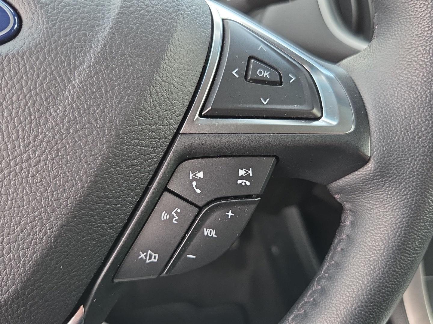 Used 2024 Agate Black Ford SEL image 10