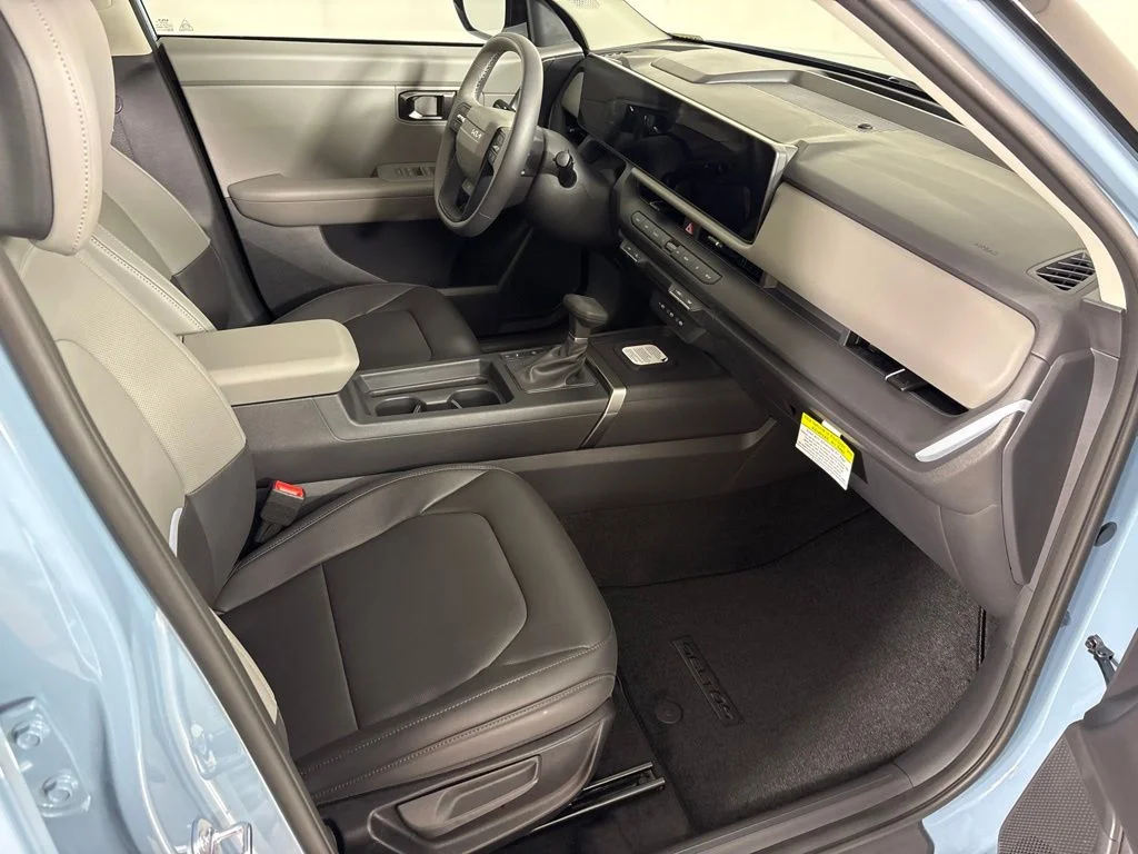 New 2027 Frost Blue Kia EX image 17