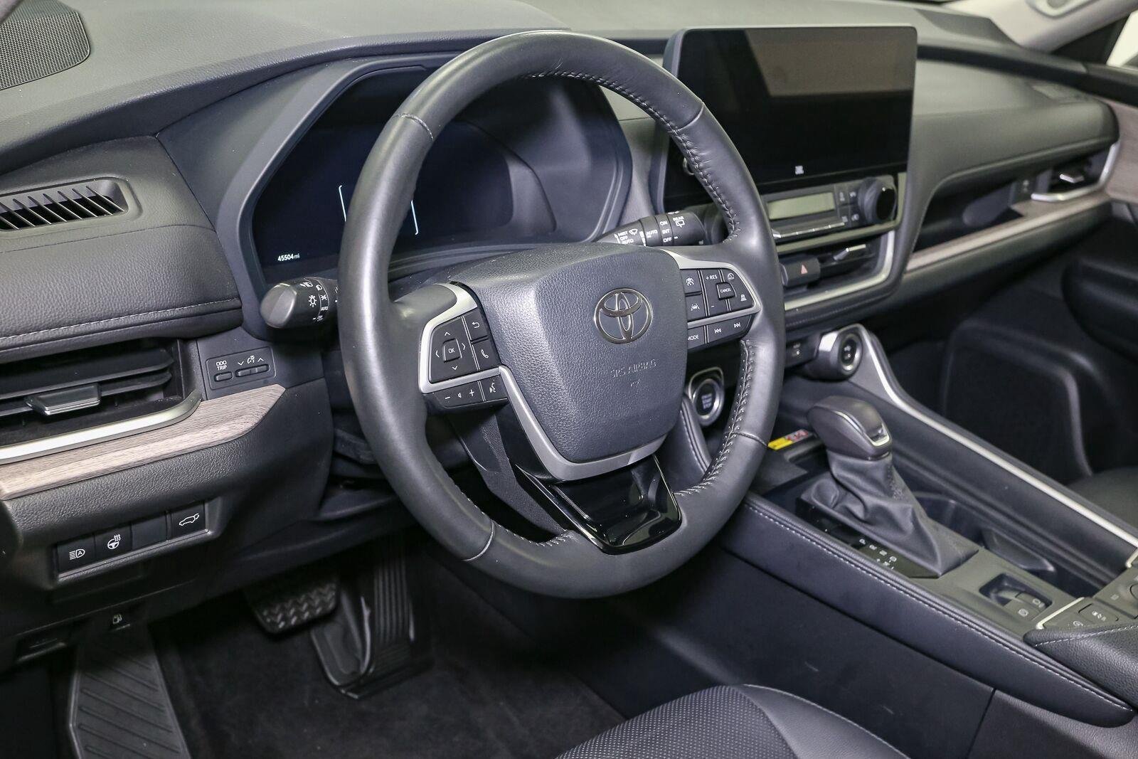 Used 2024 Midnight Black Metallic Toyota Limited image 28