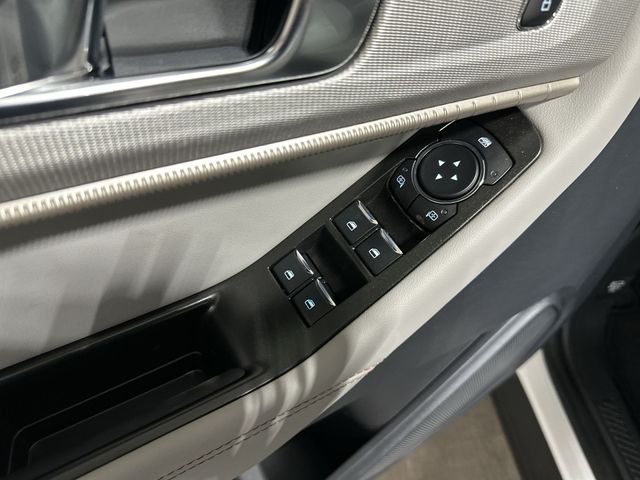 New 2026 Star White Metallic Tri-Coat Ford Active image 19