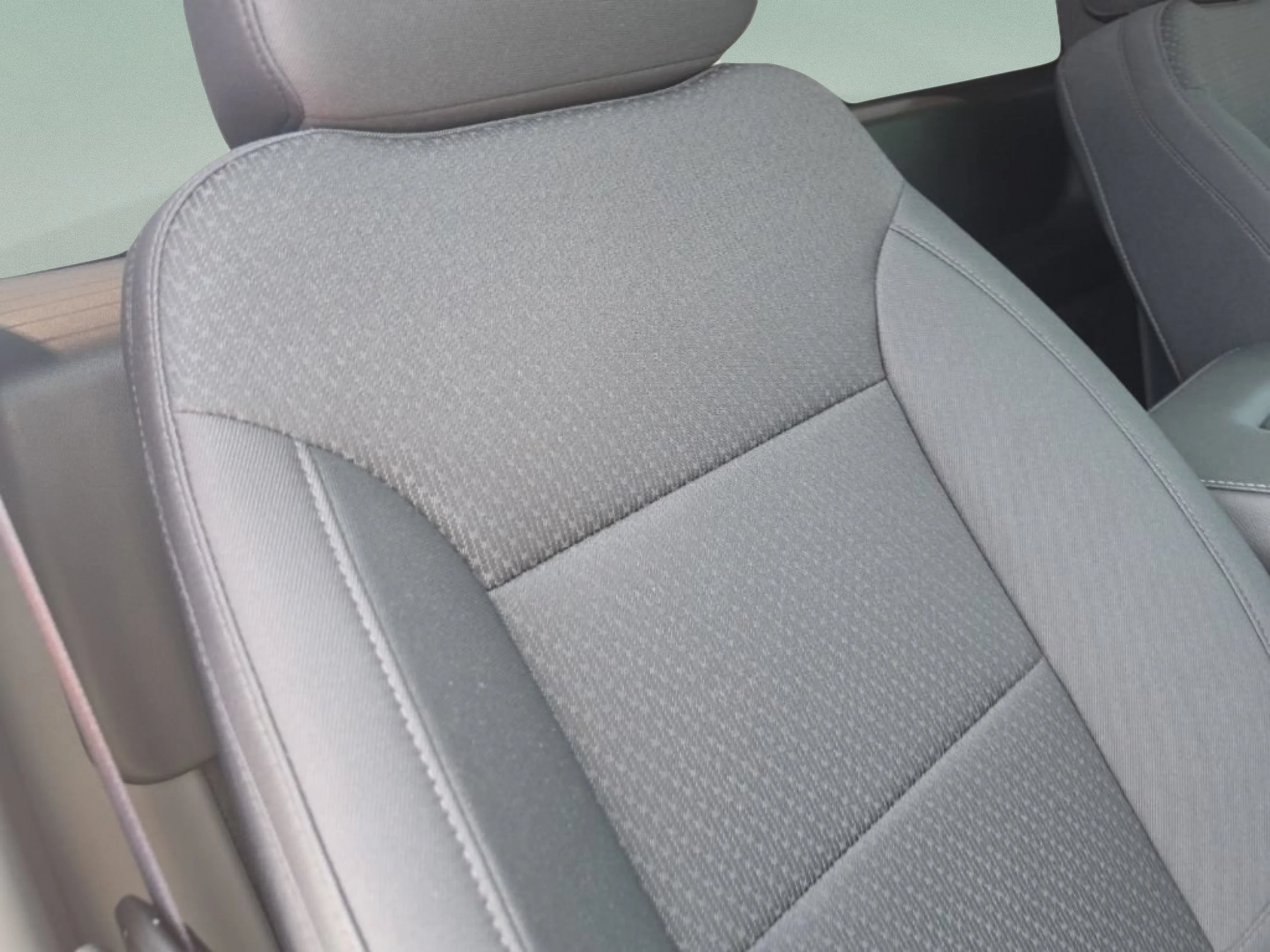 Used 2026 Summit White GMC Pro image 27
