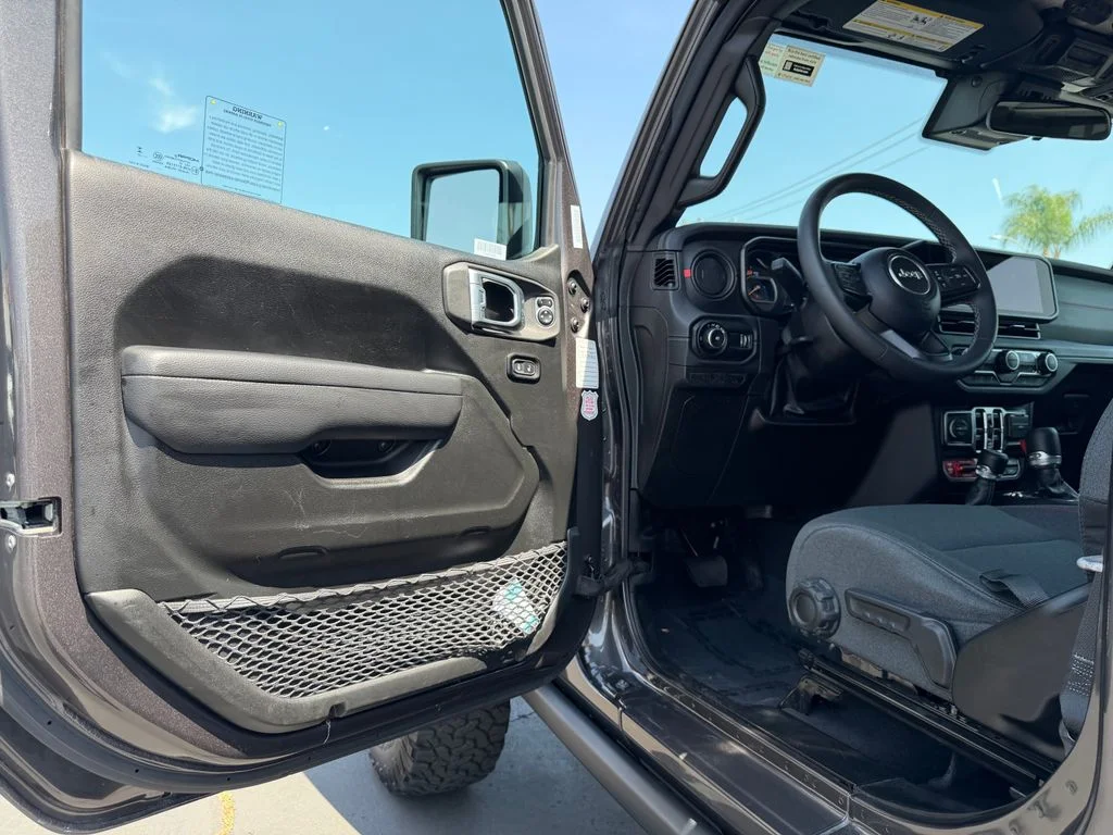 Certified Used 2025 Gray Jeep Rubicon image 10