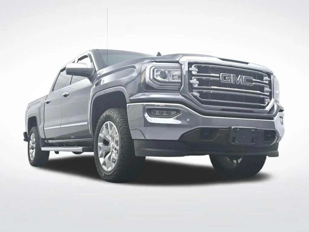 Used 2017 Gray GMC SLT image 31