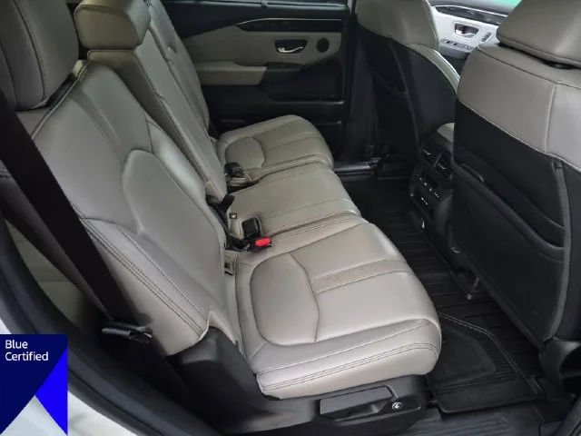Used 2024  Honda Touring image 34