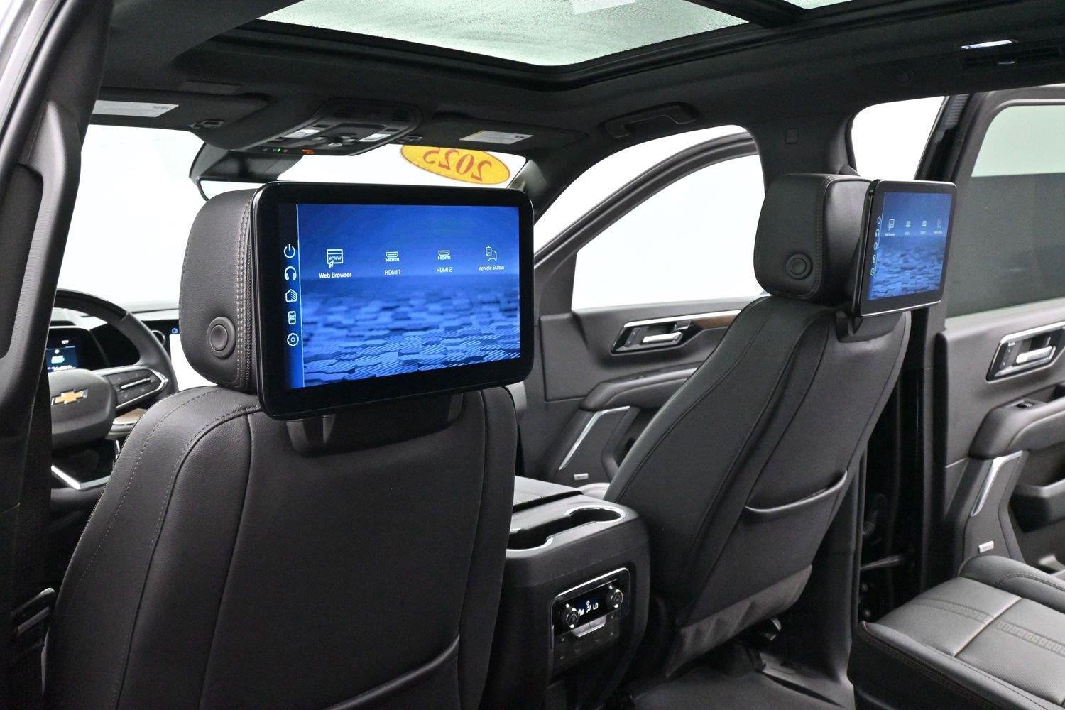 Used 2025 Black Chevrolet High Country image 34