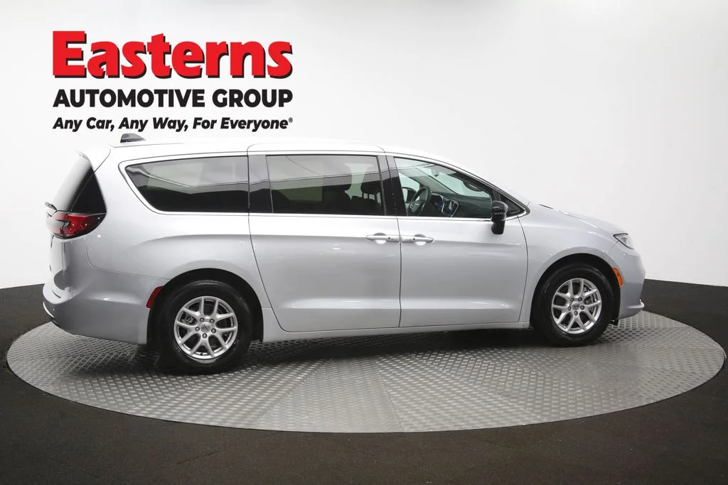 Used 2024 Silver Chrysler Touring L image 45