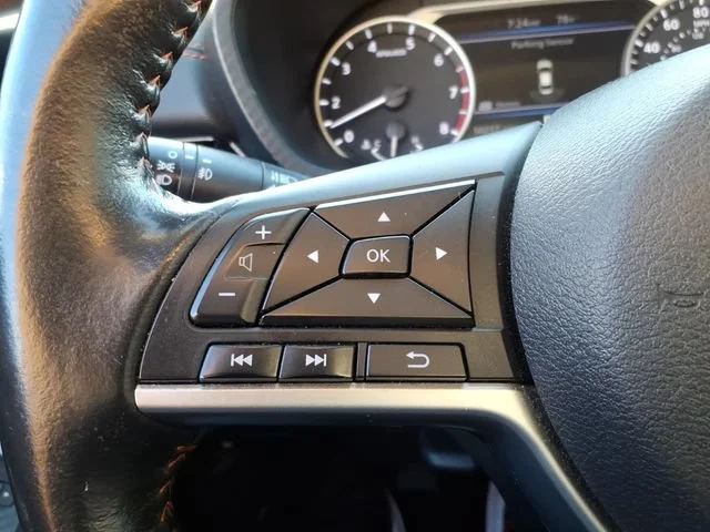 Used 2023 Black Nissan SR Xtronic CVT image 23