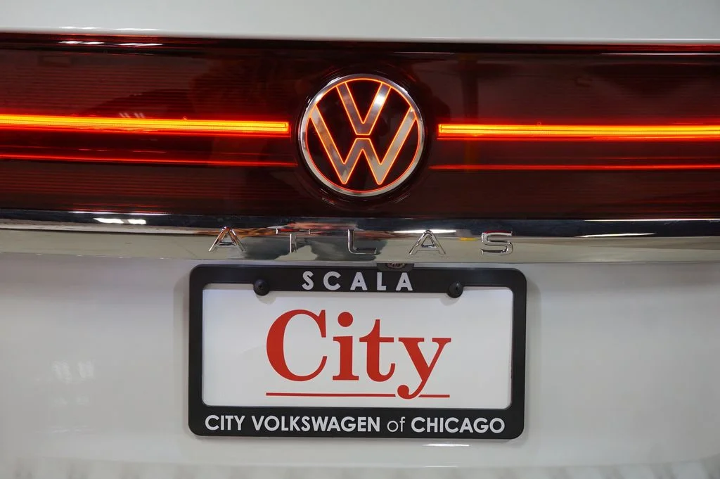 New 2026 Opal White Volkswagen 2.0T SE w/Technology image 37