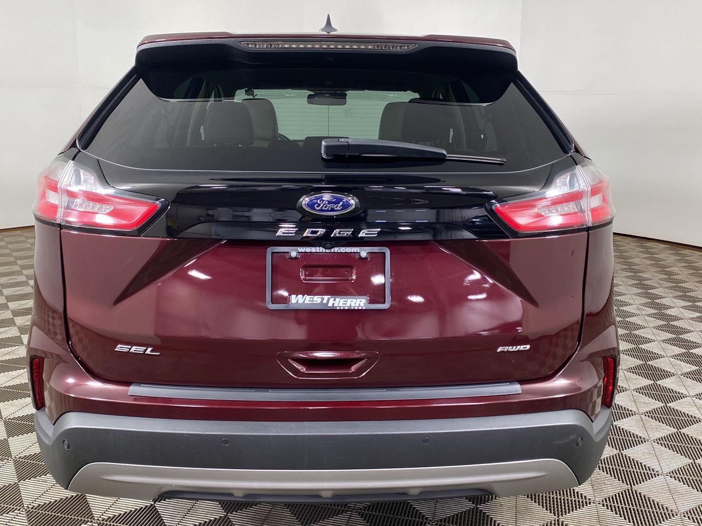 Used 2022 Burgundy Velvet Metallic Tinted Clearcoat Ford SEL image 21