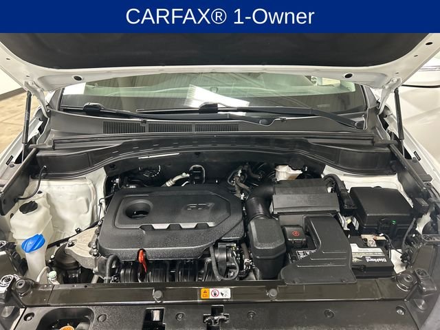 Used 2018 White Hyundai 2.4 Base image 23