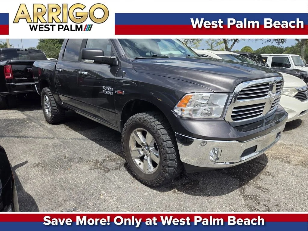 2017 RAM 1500 Big Horn 4x4 Crew Cab 5'7's photo