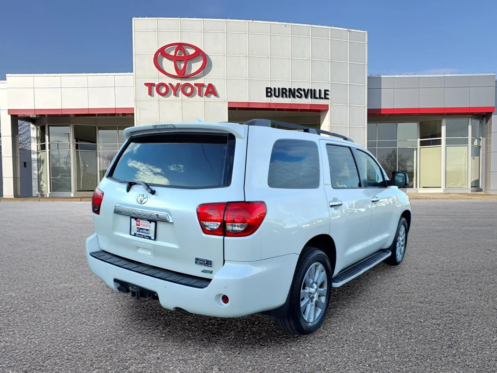 Used 2017 Toyota Sequoia Platinum with VIN 5TDDW5G10HS153191 for sale in Burnsville, Minnesota