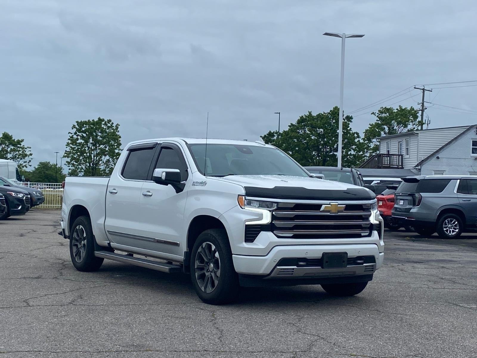 2022 Chevrolet Silverado 1500 High Country 4X4 Crew Cab Short Box's photo
